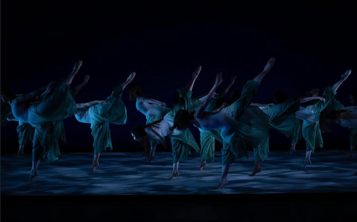 the soft etches of time, choreography by Colleen Barnes