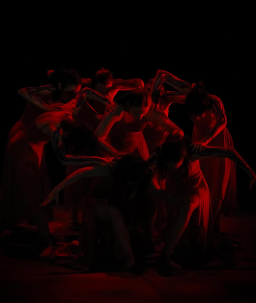 unKNOWN, choreography by Sylvia Quinio