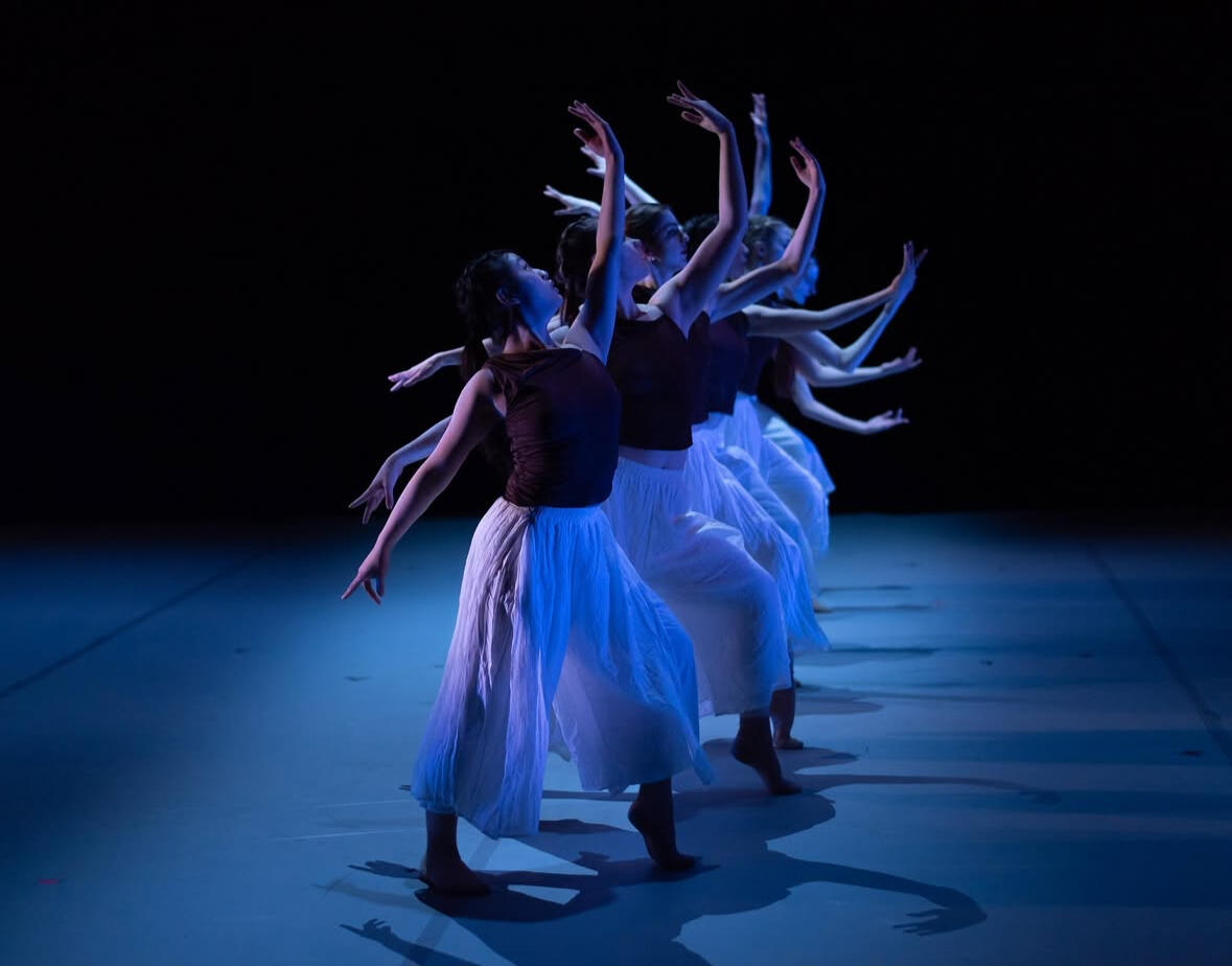 Pillar of Us, choreography by Katherine Kraal